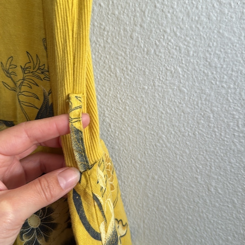 Yellow Tiered Floral Sleeveless Dress Made in Italy - Picture 9 of 10